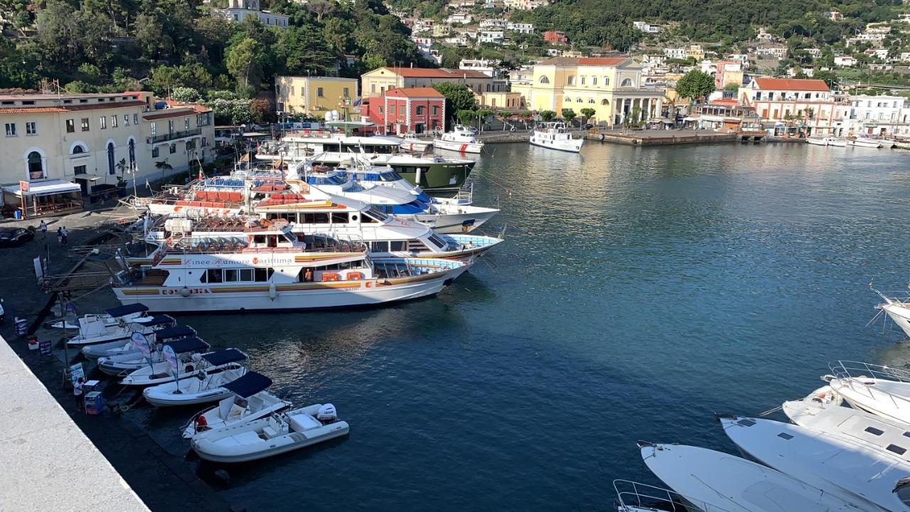 Molo35 Bed & Breakfast Ischia Exterior photo